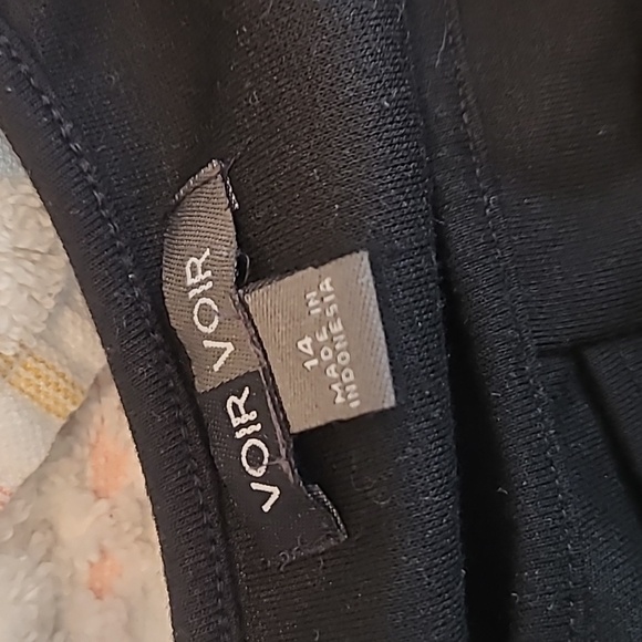 LBD Black Shift Dress with Ruffle Details - Picture 8 of 9